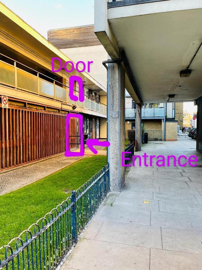 Studio Apartment In London, Bethnal Green Dış mekan fotoğraf